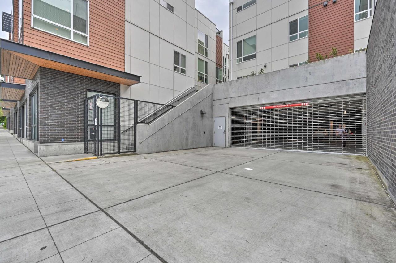 Stylish Townhome In Ballard Seattle Exterior photo